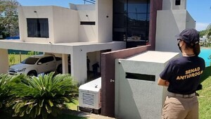 Tío Rico vendió inmuebles por G. 26 mil millones alertado por agentes