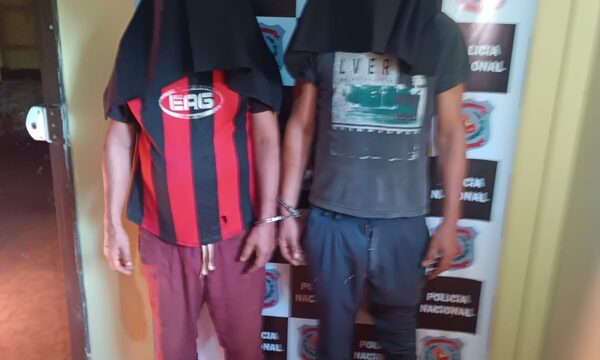 Hermanos golpearon a sus padres ancianos