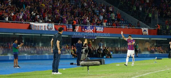 Versus / Todos los goles de Churín para igualar a "Matador" y hacer historia como extranjero en Cerro