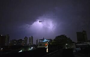 Anuncian lluvias intensas y tormentas eléctricas - Clima - ABC Color