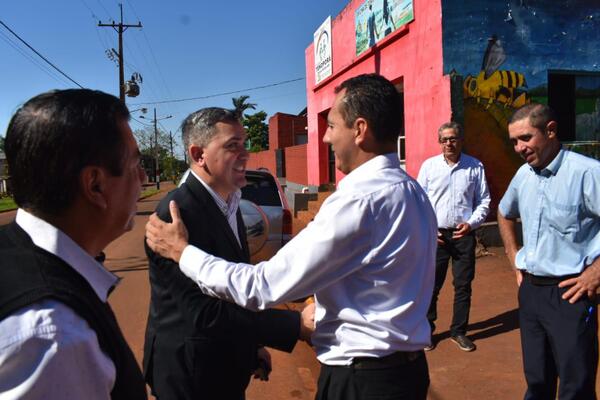 Martínez recibió al Ministro de Turismo de Misiones (ARG) en Nueva Alborada