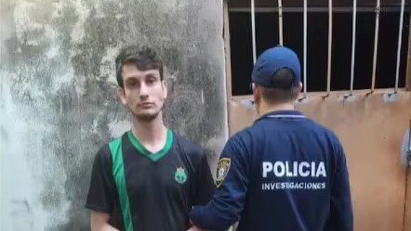 Detienen a funcionario que incendió la Caja de Jubilaciones