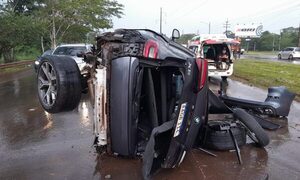 Aparatoso accidente sobre Ruta Py 07, entrada a Don Bosco