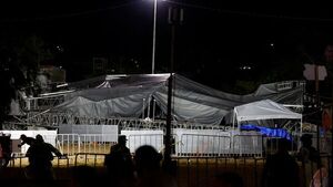 México: 9 personas mueren y más de 60 resultan heridas tras caída de templete en evento político - ADN Digital