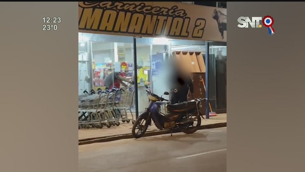 Atacó a su mamá con un cuchillo - SNT