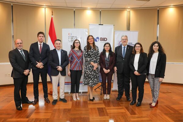 Presentan informe sobre transformación digital en el sector industrial nacional - .::Agencia IP::.