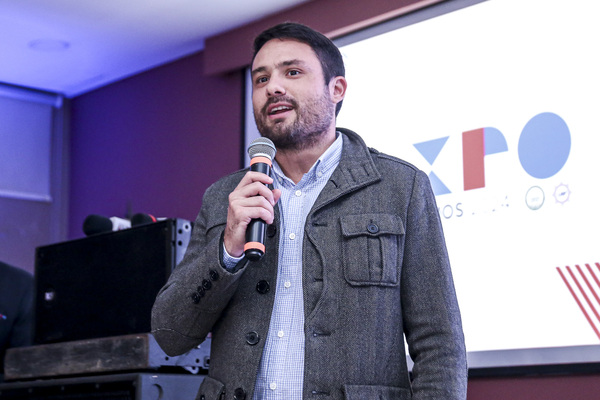 ueno bank impulsar谩 la transformaci贸n digital del Paraguay como el banco oficial de la Expo 2024 - Revista PLUS