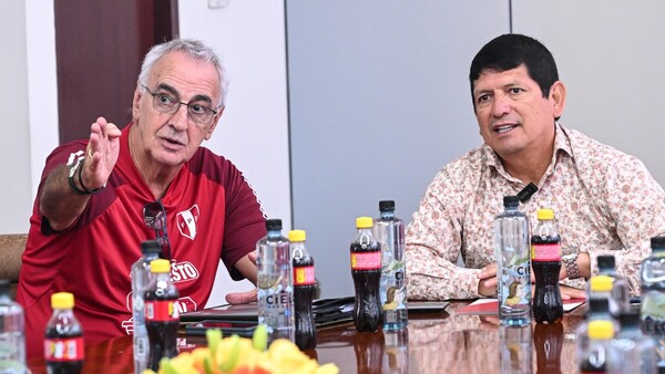 Jorge Fossati da su lista para los amistosos ante Paraguay y El Salvador