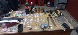 Incautan drogas y machetillos tras grescas en la penitenciaría de Itapúa - Policiales - ABC Color