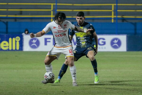 Versus / Trinidense y General Caballero se estancan más, en un partido que tuvo de todo