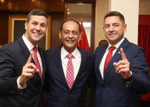 Santi niega presión de EE.UU. en la renuncia de Barchini: “No quería que renuncie”