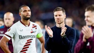 Leverkusen perdió su invicto de la peor manera