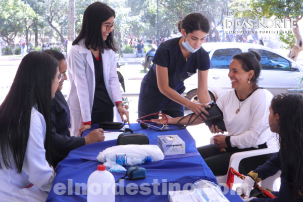 Por quinta vez consecutiva, Universidad Sudamericana asiste a la población pedrojuanina durante el Desfile Cívico Estudiantil - El Nordestino