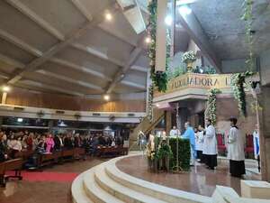 Gran celebración por el Día de María Auxiliadora   en el Santuario de Asunción - Nacionales - ABC Color