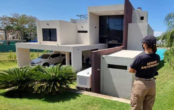 Erico vendió su casa a “Tío Rico” por US$ 1 millón a través de testaferro