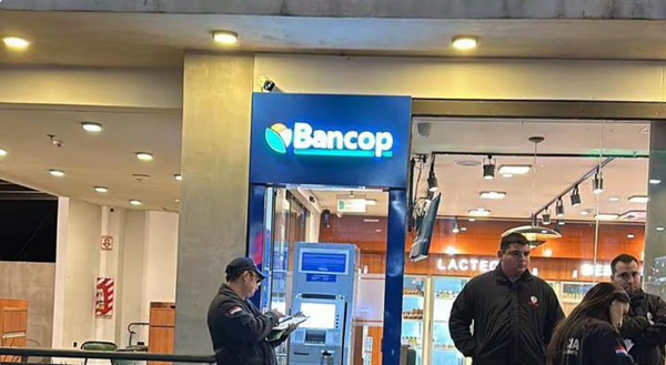 Sin violentar cajero hurtan dinero en Ypané