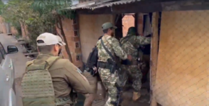 Allanamientos simultáneos en focos de distribución de drogas en la Chacarita - Megacadena - Diario Digital