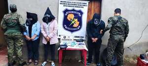 Cae banda familiar dedicada al microtráfico en Atyrá - Policiales - ABC Color