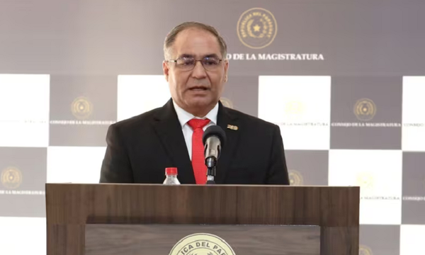 El Dr. Javier Esquivel es el nuevo Defensor General