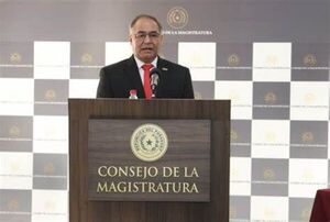 Esquivel González es nuevo titular de la Defensa Pública