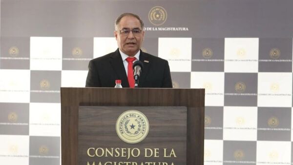 Corte Suprema designa a Javier Esquivel como nuevo titular de la Defensoría Pública