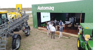 Automaq – JOHN DEERE y Nuestro Suelo: Firman acuerdo en Expo Agropecuaria