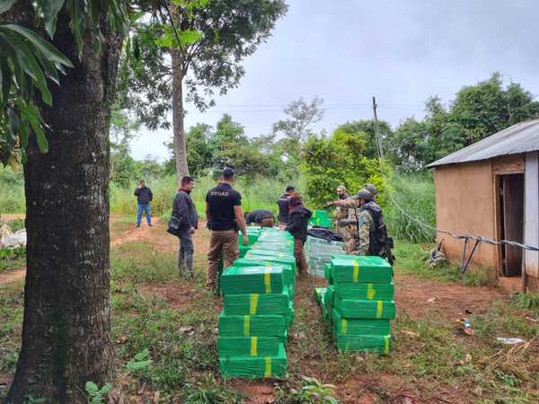 Duro golpe para alias “Macho”: Incautaron 4 toneladas de droga de su zona de influencia - ADN Digital