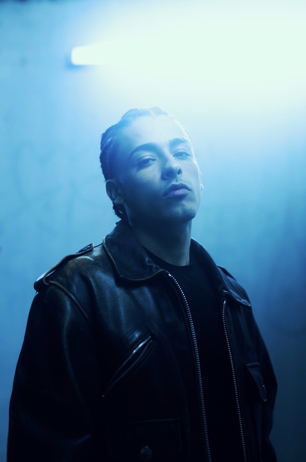 Trueno lanza su revolucionario álbum "EL ÚLTIMO BAILE" fusionando tradición y vanguardia del hip hop - Unicanal