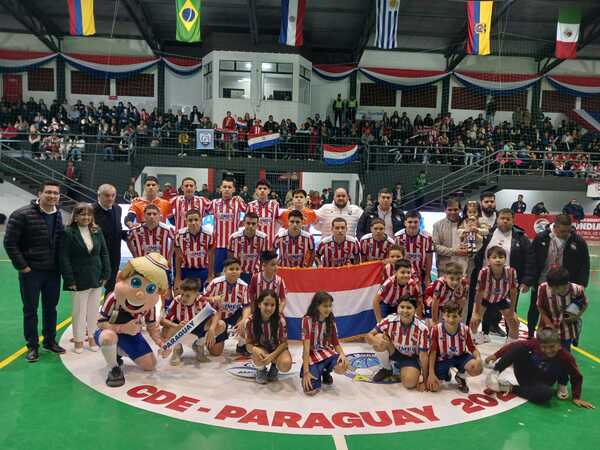Mundial C17: Paraguay a semifinales tras golear a Uruguay