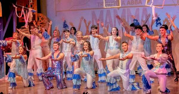 La Nación / Última función de “Mamma mia!”