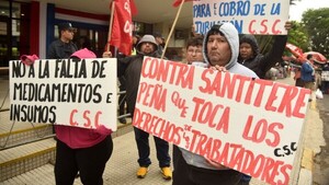 Gremio protesta contra el examen admisional del IPS