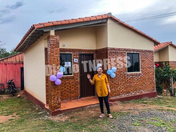 Gobierno inaugura primeras 100 casas de las 14.300 que construye en el país – Diario TNPRESS
