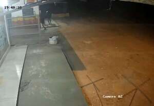 Ladrones primerizos matan a un hombre en intento de asalto y no se llevan nada - Noticiero Paraguay