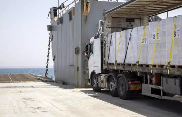 La ONU informa de que casi 100 camiones con ayuda han entrado en Gaza a través del muelle instalado por EEUU