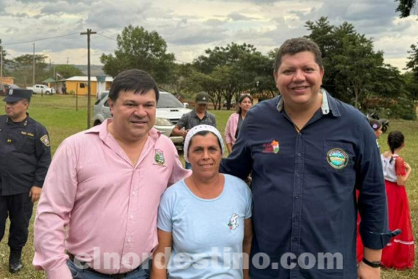 Durante Día de Gobierno, gobernador Juancho Acosta inaugura Aula de Escuela, Puesto Policial y Arreglo de Caminos en Bado - El Nordestino