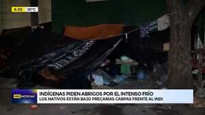 Video: Indígenas bajo precarias carpas frente al INDI  - ABC Noticias - ABC Color