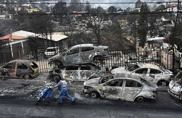 Justicia chilena decreta prisión preventiva para detenidos por megaincendio en Valparaíso - Mundo - ABC Color