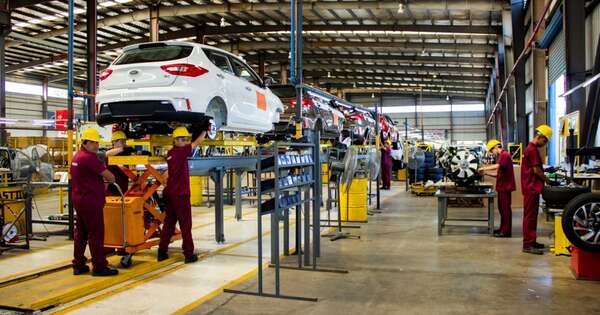 Diario HOY | Compañía automotriz busca aportar al proceso de ensamblaje de buses eléctricos en Paraguay