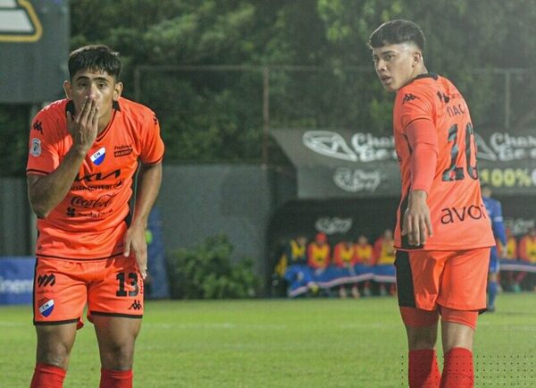 Versus / Nacional recuperó la sonrisa con una goleada ante Sol de América