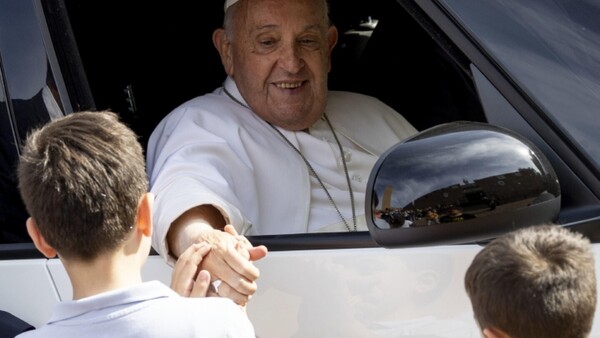 “Nadie debe ser condenado si no cree”, afirma el Papa