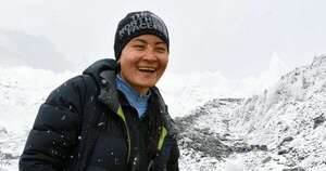 La Nación / Subió al Everest en 14 horas y marcó récord mundial femenino