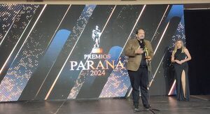 «Salvando Vidas» es galardonado en Premios Paraná como mejor programa de opinión e investigación