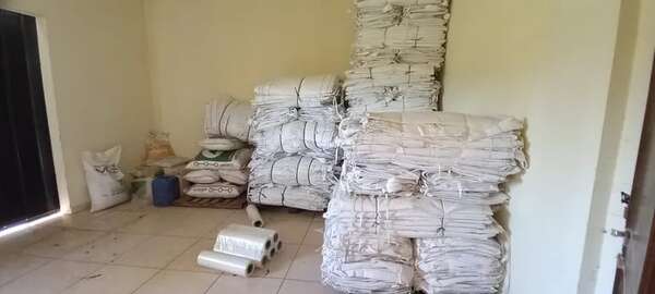 A Ultranza: narcos utilizaron unas 5.000 toneladas de soja para enviar droga - Nacionales - ABC Color