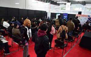 Constructecnia 2024: Ofrecieron más de 100 vacancias laborales en feria de empleo - Economía - ABC Color