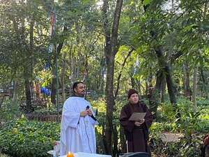 Caminata ecológica con los hermanos Franciscanos Capuchinos - Nacionales - ABC Color