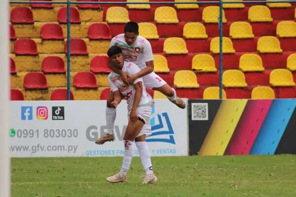 Intermedia: Goleada de Tembetary y victoria de Guaireña - Fútbol de Ascenso de Paraguay - ABC Color