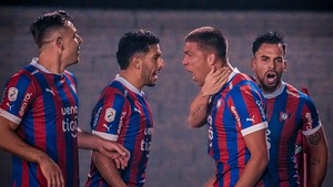 Cerro ganó y sigue firme en la lucha por el título - Noticias Paraguay