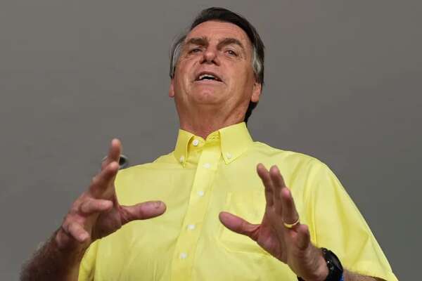 Bolsonaro dice que sufre “persecución sin fin” tras un nuevo revés judicial - Mundo - ABC Color