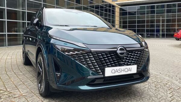 Nissan Qashqai vuelve en nuevas versiones, como la e-Power con autonomía de hasta 965 km