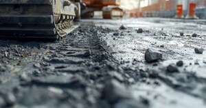 La Nación / Ejecutivo anuncia la primera ruta cementada